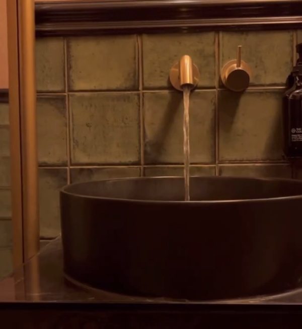 Schermopname_9-1-2026_122642_www.instagram.com